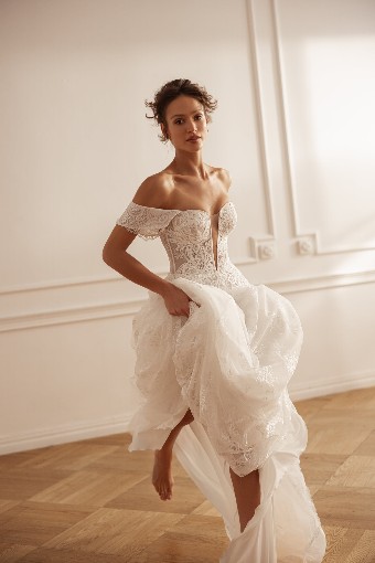 Ariamo Pure #8 Ivory thumbnail