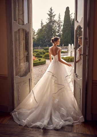Randy Fenoli Hollis Luxe #7 Diamond White thumbnail