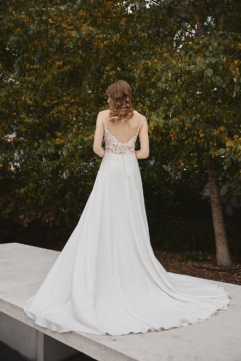 Bridalane 651 #3 Ivory thumbnail