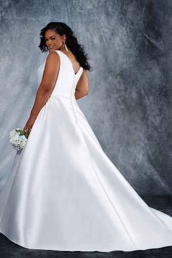 Sydney's Closet MB2022 #1 default Ivory thumbnail