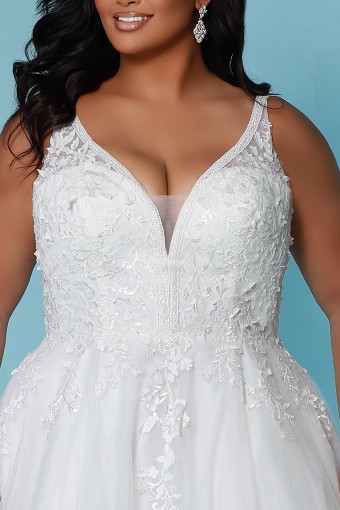 Sydney's Closet SC5274 #3 default Ivory thumbnail