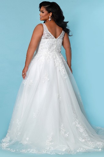 Sydney's Closet SC5274 #1 Ivory thumbnail